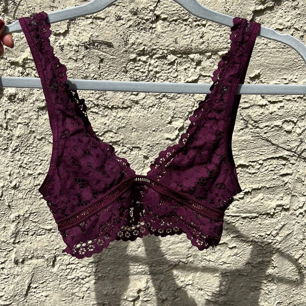 Victoria’s Secret maroon bralette xs